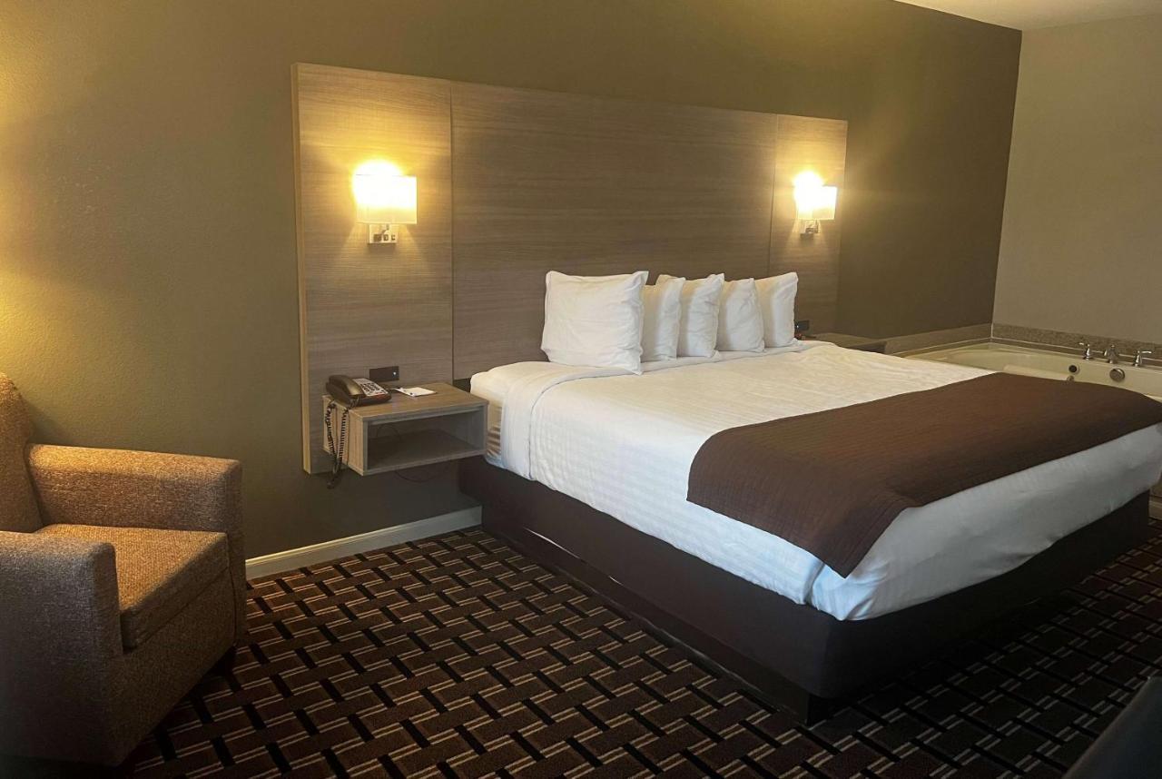 Baymont By Wyndham Columbus Hotell Eksteriør bilde