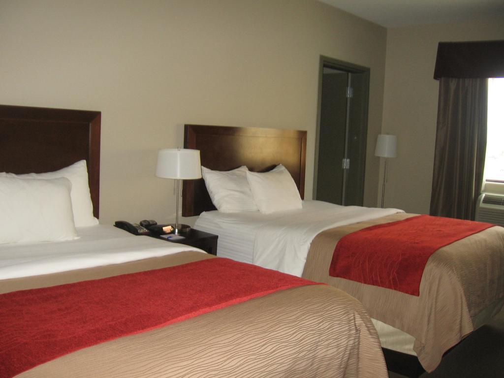 Baymont By Wyndham Columbus Hotell Eksteriør bilde